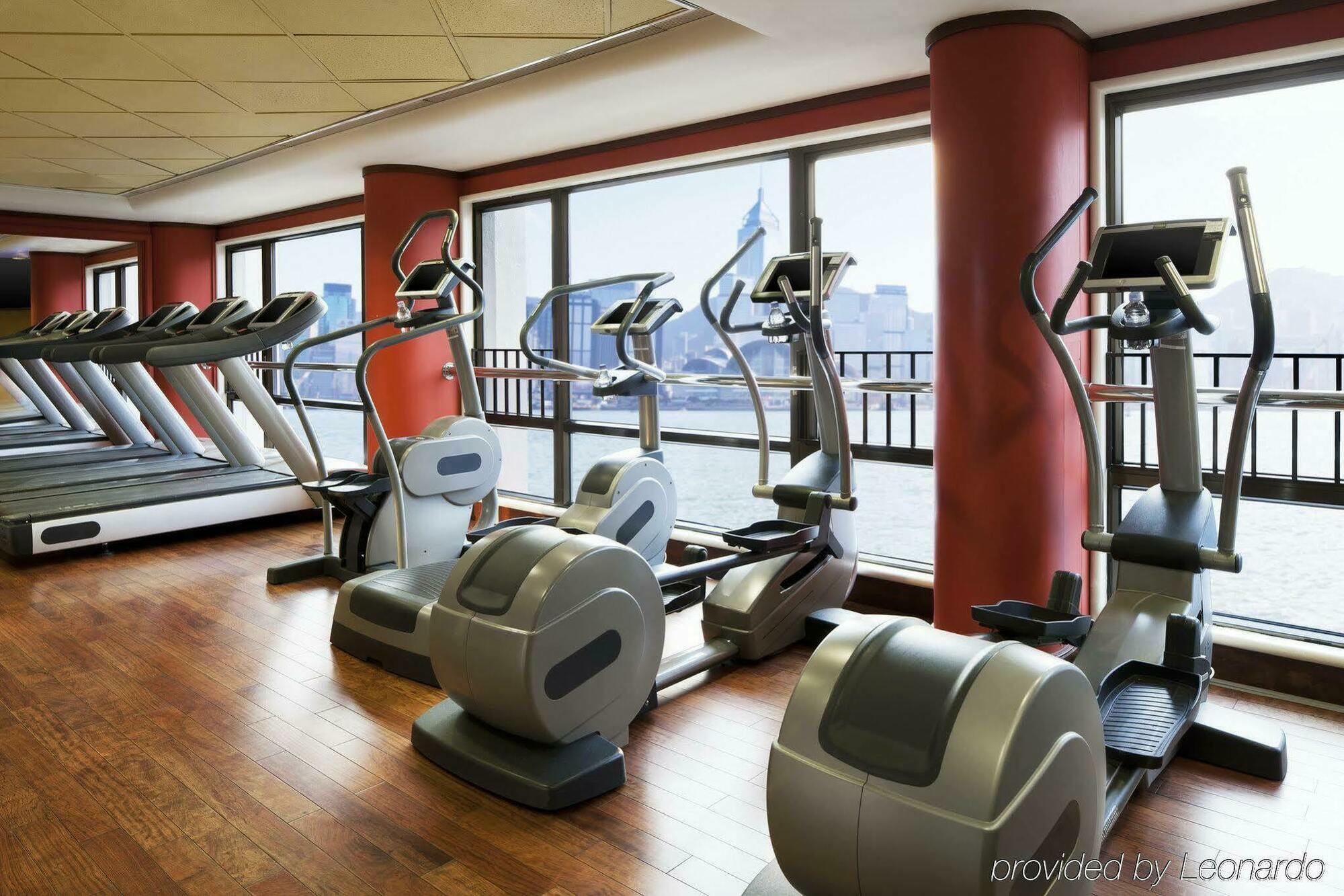 Sheraton & Towers Hotel 5*